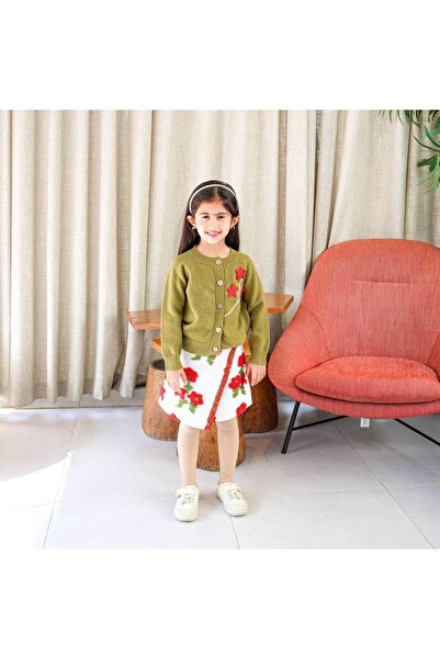 Mamnon Olive green knit blouse with roses