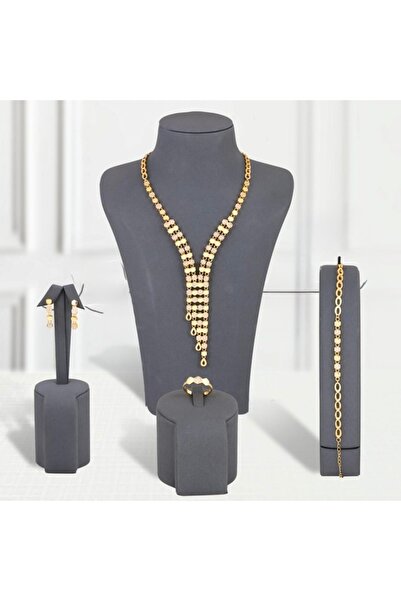 Un Chaumet Zircon Gold Alternative Set