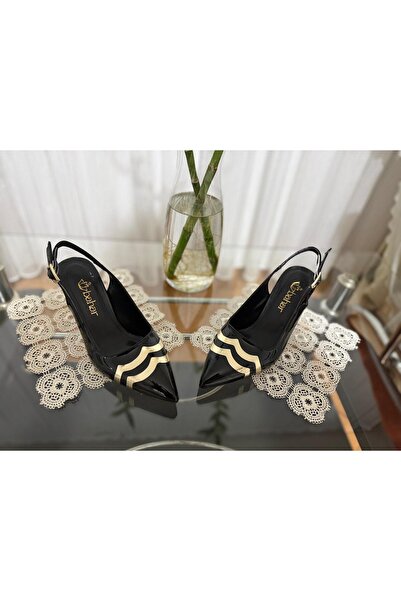 Siyah Parlak Stiletto Topuklu Kadın Abiye Ayakkabı