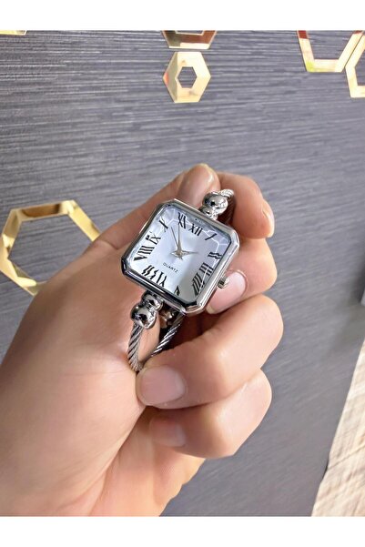 LOOQ Roman Numeral Bracelet Model Women's Wristwatch Fits All Wrists