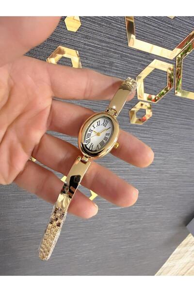 LOOQ Oval Roman Numeral Women's Wristwatch