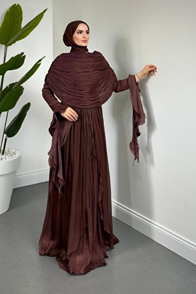 MERVEN AKYÜZ Naruna Pelerinli Fırfırlı Abiye Gül Kurusu