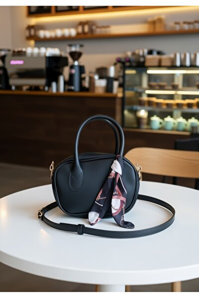 Designist Siyah Fularlı Mini Çanta