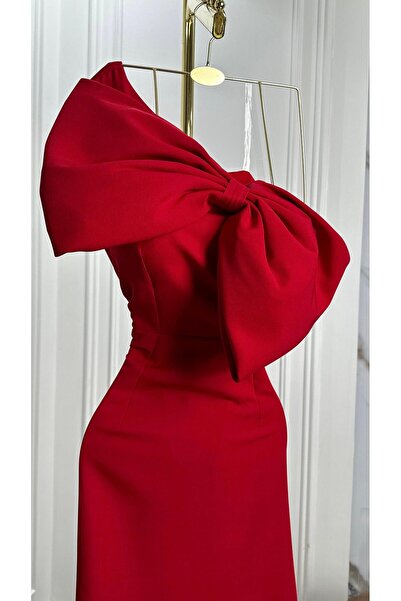 Boutique 219 Red taffeta dress with a bow