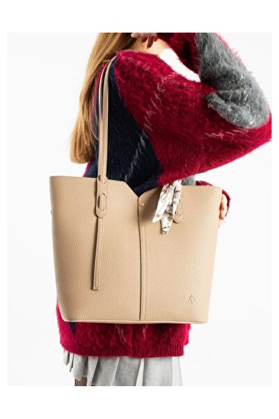 Jacquline Elyya Women's Shoulder Bag