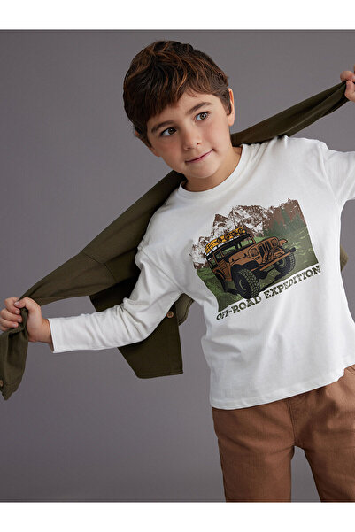 LC Waikiki Peak Nova Sezona Komplet Košulje i Majica za Dečake od 2 komada