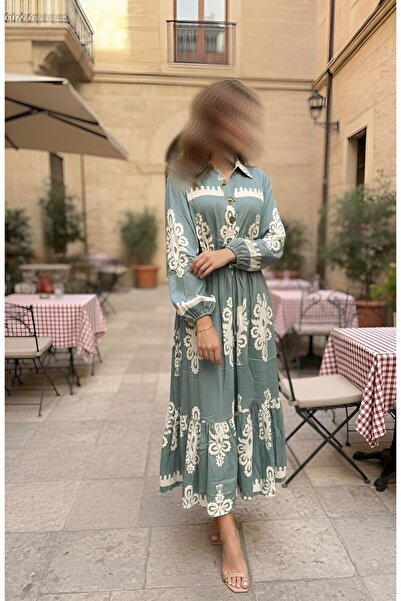 ISHRAQAT AL-AMAL Long dress (one size, free size) with long sleeves, elasticated cuffs, and front buttons, for modest looks.