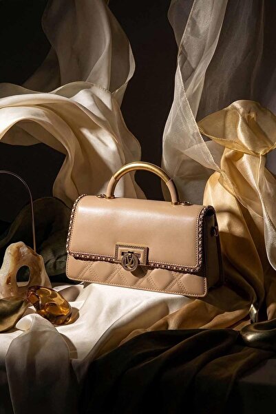 Levidor Khaki Metal Strap Handbag