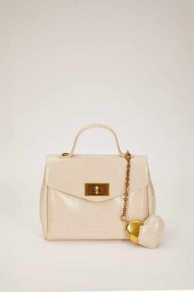 Levidor A.Grey Chain Heart Accessory Handbag