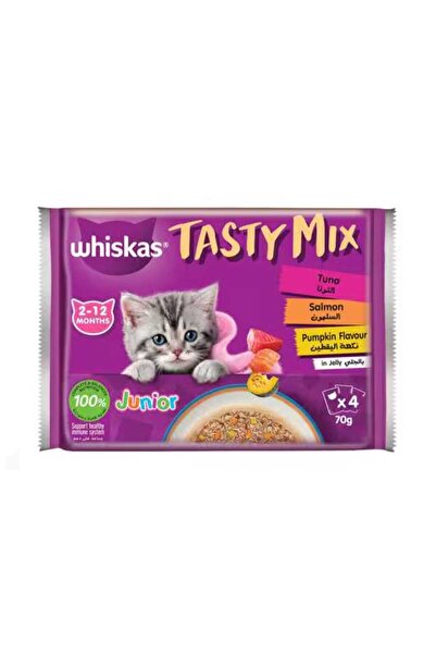 Whiskas طعام القطط الصغير "تاستي ميكس" بنكهة التونة والسلمون واليقطين في الجيلي، مناسب للقطط الصغيرة من عمر سنتين إلى 12 شهرًا.