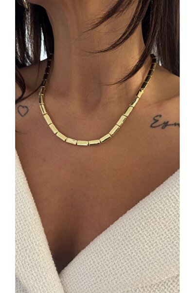 Vi store Jeweler Model Plate Necklace