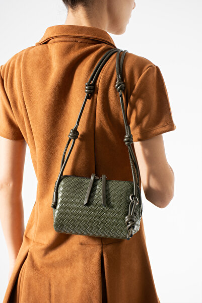 DMG Collection Knitted Patterned Adjustable Strap Charm Detailed Vintage Wome...