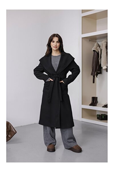 Elif Özbey Butik Siyah Kapşonlu Kaşe Kaban