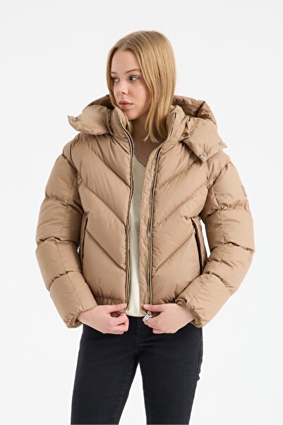 G-FOX Women's Detachable Hooded Short Puffer Winter Coat Casual Suitable for Daily and Sports Use 8823