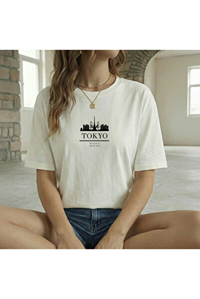 BUWOM تيشيرت نسائي من طراز TOKYO مطبوع برقبة دائرية