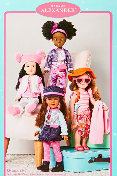 Madame Alexander مجموعة قلوب سعيدة من نادي اللطف