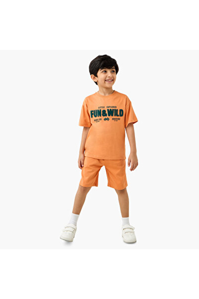 Juniors Embroidered T-shirt and Solid Shorts Set