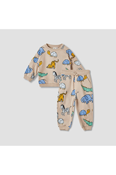 Juniors Animal Print Sweatshirt and Joggers Set