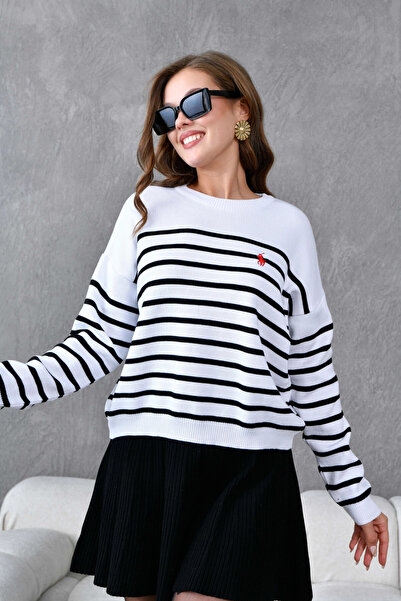 Park Karon Women's Crew Neck Embroidery Detailed Striped Knitwear Sweater 10272.Ctn