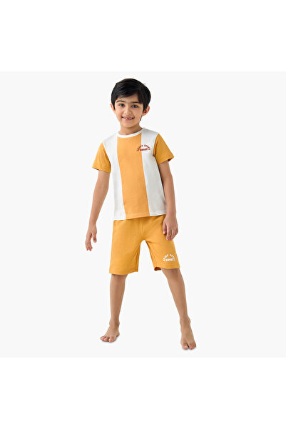 Juniors Printed T-shirt and Shorts Set