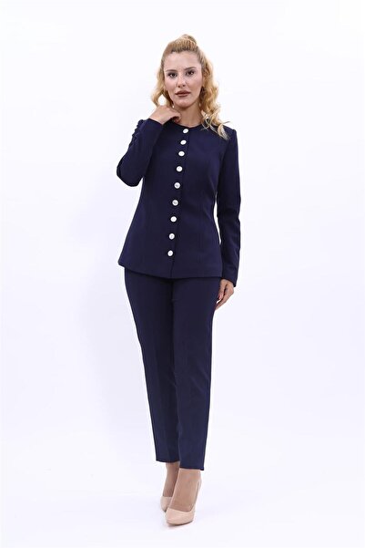 ÖNDER ÖZSOY Sıfır Yaka Boydan Düğmeli Ceket & Dar Paça Pantolon-Lacivert