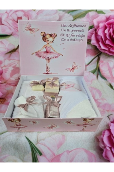 Hainute Magice Cutie trusou – Ballerina 352,00 lei Prețul inițial a fost: 352...