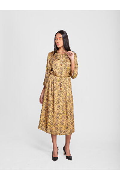Escarel Sarı Desenli Bel Bağcıklı Midi Elbise