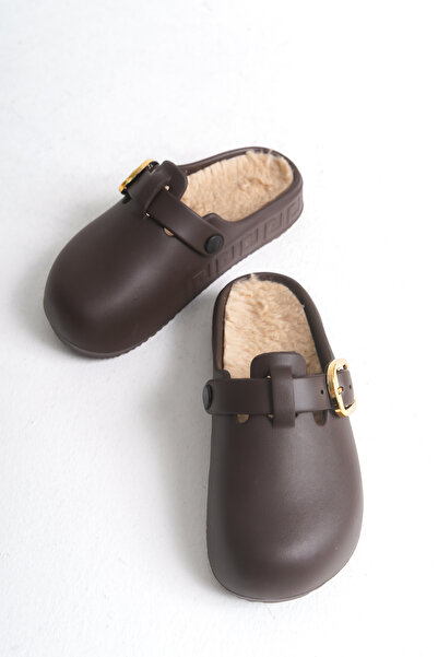 DELSOLERA Women's Brown Closed-Front Furry Inside Stainless Buckle Non-Slip Sabo Home and Outdoor Orthopedic Slippers