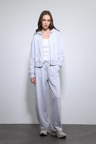 Antioch طقم رياضي رمادي ميلانج بغطاء رأس