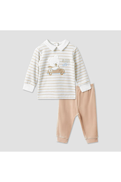 Juniors طقم بيجاما بتفاصيل مطرزة - أكمام طويلة - ياقة