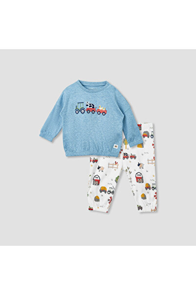 Juniors Embroidered T-shirt and Pyjama Set