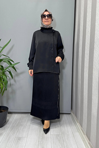 MissWhence طقم تنورة ساتان مطوية باللون الأسود 38015