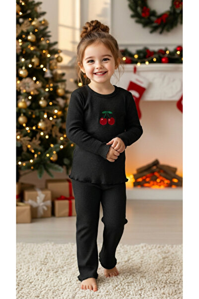 CARABO MODA Детски памучни пижами с черешови мотиви