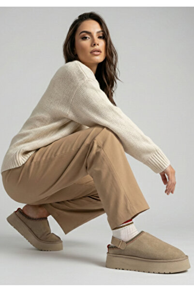 Oregon Shoes ®   I Cairns UGGYY Sandale pentru femei, cu detaliu brodat, cu b...