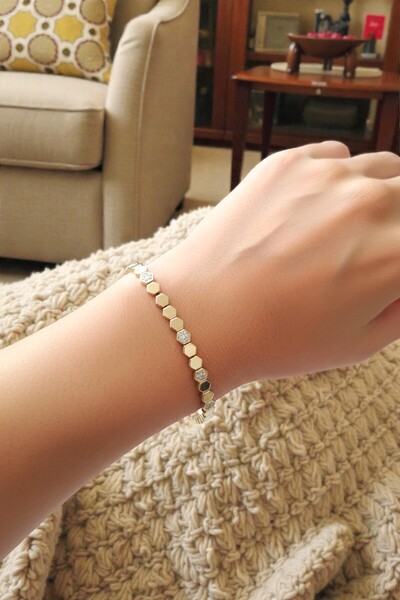 U&Gi Moda سوار نسائي من الفولاذ المقاوم للصدأ بنمط قرص العسل |   لون ذهبي |  ...