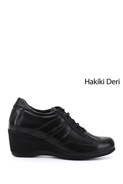 GÖNDERİ(R) Women's Black Lace-Up Padded Sole Genuine Leather Shoes