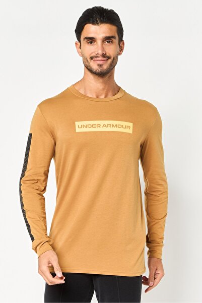 Under Armour Men Loose Fit Long Sleeve Outdoor T-Shirt, Multicolor