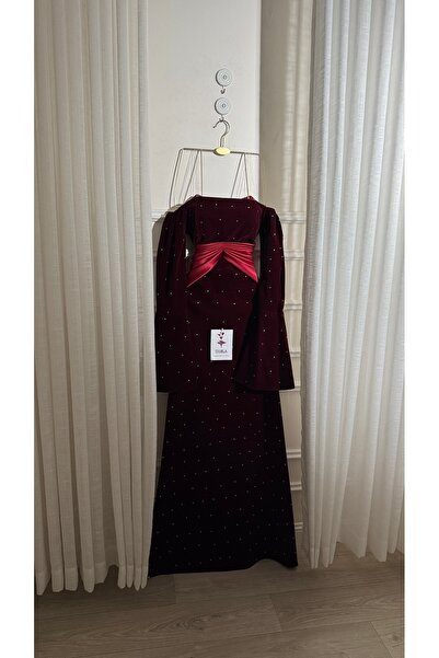 Onila luxurious evening dress