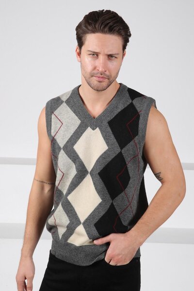 Ferraro Smoked Baklava Patterned V-Neck 100% Lamb Wool Men's Knitwear Sweater