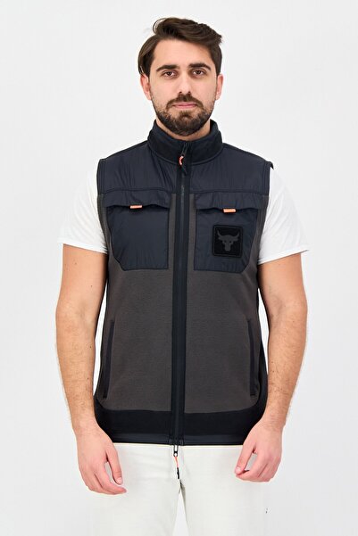 Under Armour Men Fitted Fit Sleeveless Outdoor Jacket, Multicolor