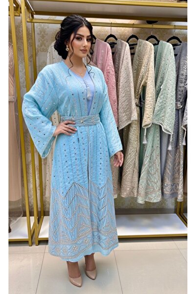 ONE WAY FASHION A 3-piece abaya set: inner dress and belt