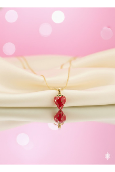 Mira 🍓 Çilek Figürlü Paslanmaz Çelik Kadın Kolye