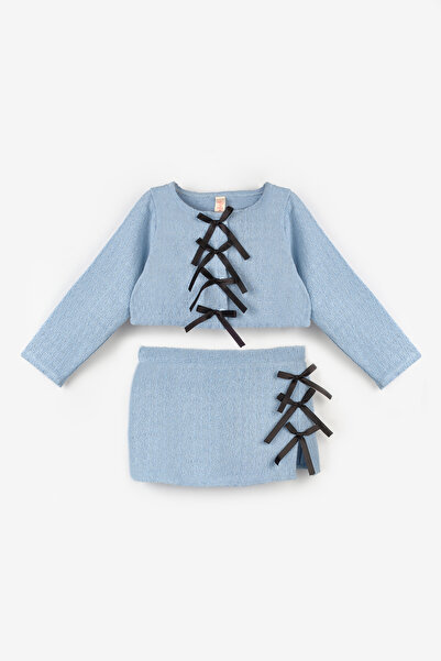 Le Mabelle طقم سترة وتنورة للفتيات بتفاصيل فيونكة زرقاء - سيلفانا