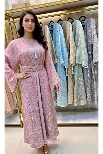 ONE WAY FASHION A 3-piece abaya set: inner dress and belt