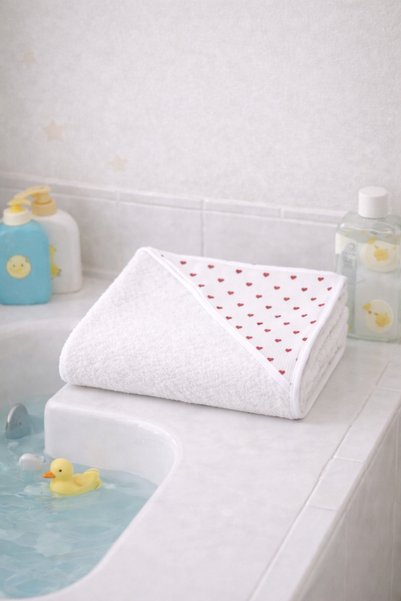 OMY Soft & Water Absorbent Baby Swaddle Towel Heart Model with Headboard Baby & Child Towel Unisex