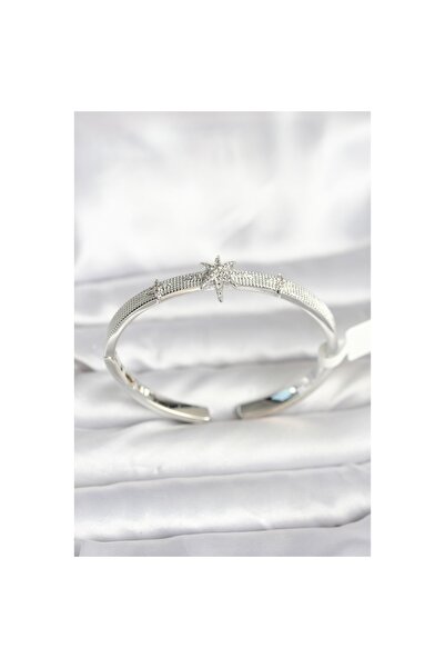 Clariss Brass Silver Color Polar Star Model Women's Handcuff Bracelet - Blk-0210