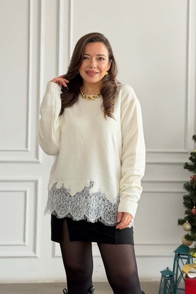 Yağmur Butik okrugla kragna Hem Čipka Detaljna pletiva