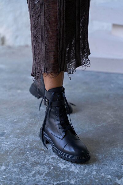 PELİN'İN AYAKKABILARI PLONES SİYAH DERİ BOT