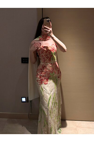 salsa-dresses Tulle evening dress embroidered with rose designs