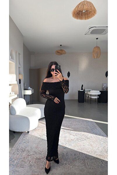 Buket Teke Black Maxi Lace Dress